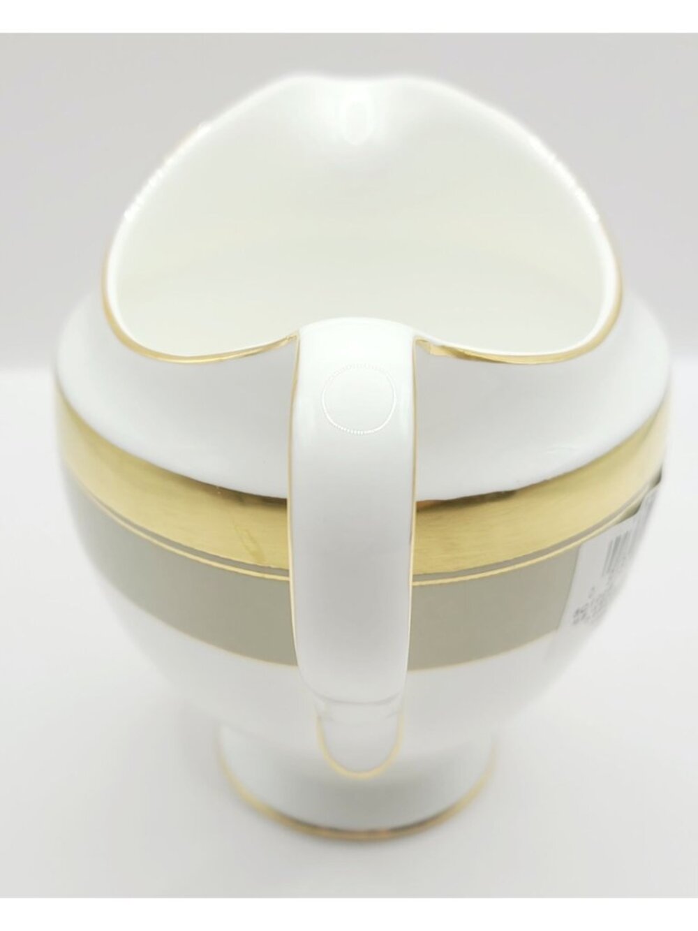 Wedgwood Martha Stewart Wedding Band Taupe Gold Creamer Victoria New Opened Box - Picture 2 of 9